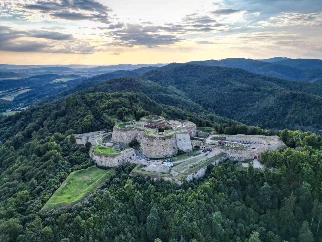 Srebrna Góra Fortress aerial 1